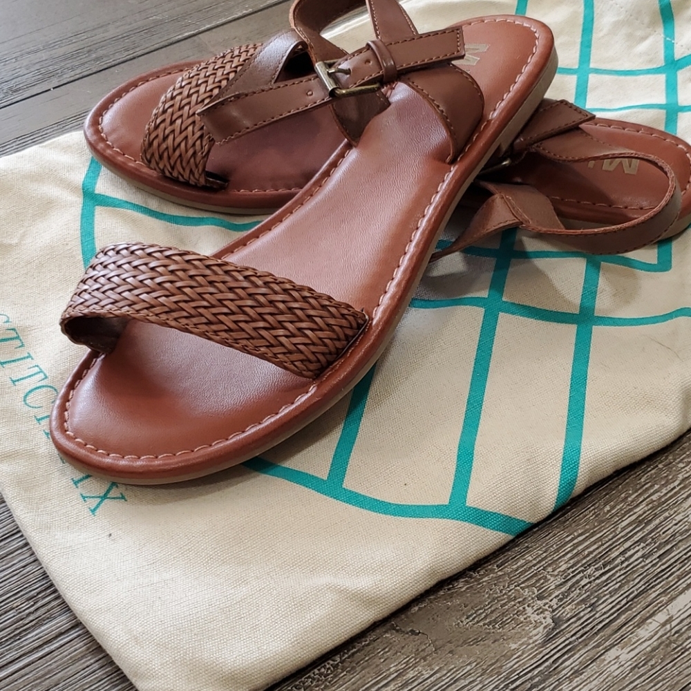 Mia Calista braided strap sandal